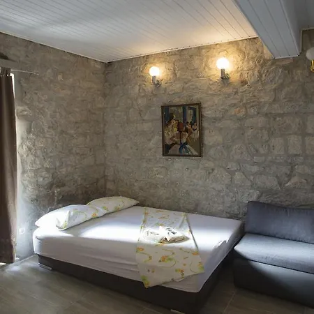 Apartment Adela *